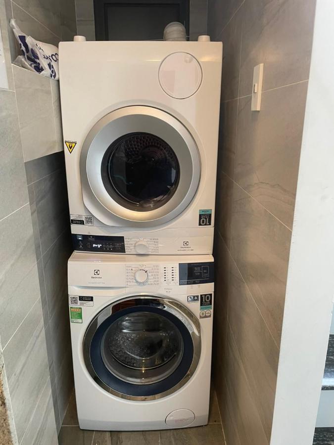 Apartment Riverside House Nearairport.bed/netflix/chill/terrace *